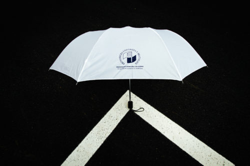 dáždnik malý biely EUBA